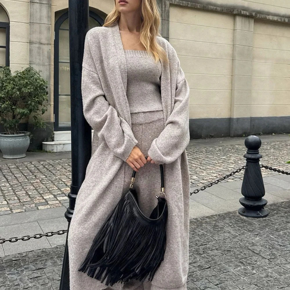 Commense Beige Knit Cardigan Set - Picture 5 of 9